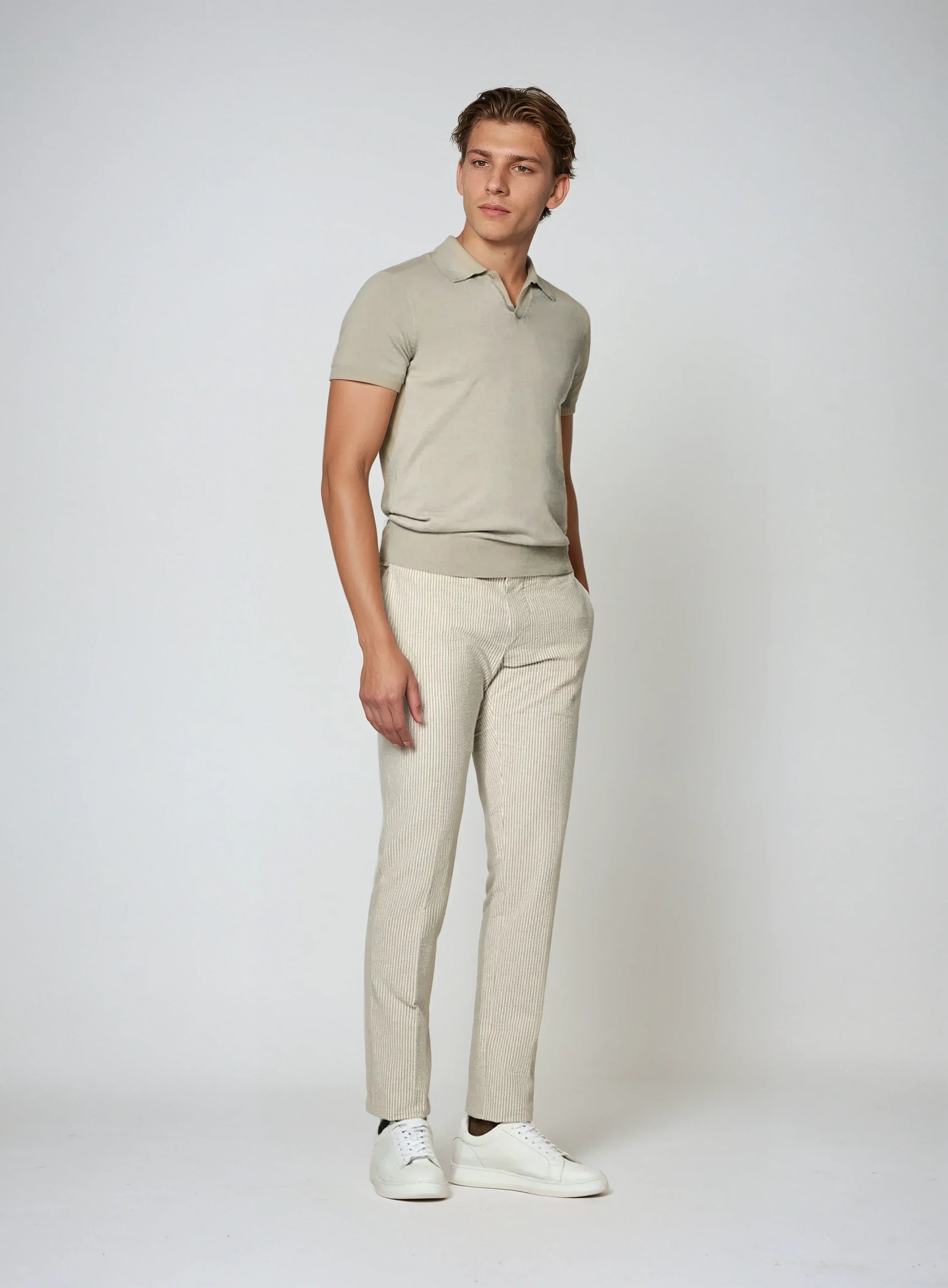 Polo Homme Élégant et Minimaliste