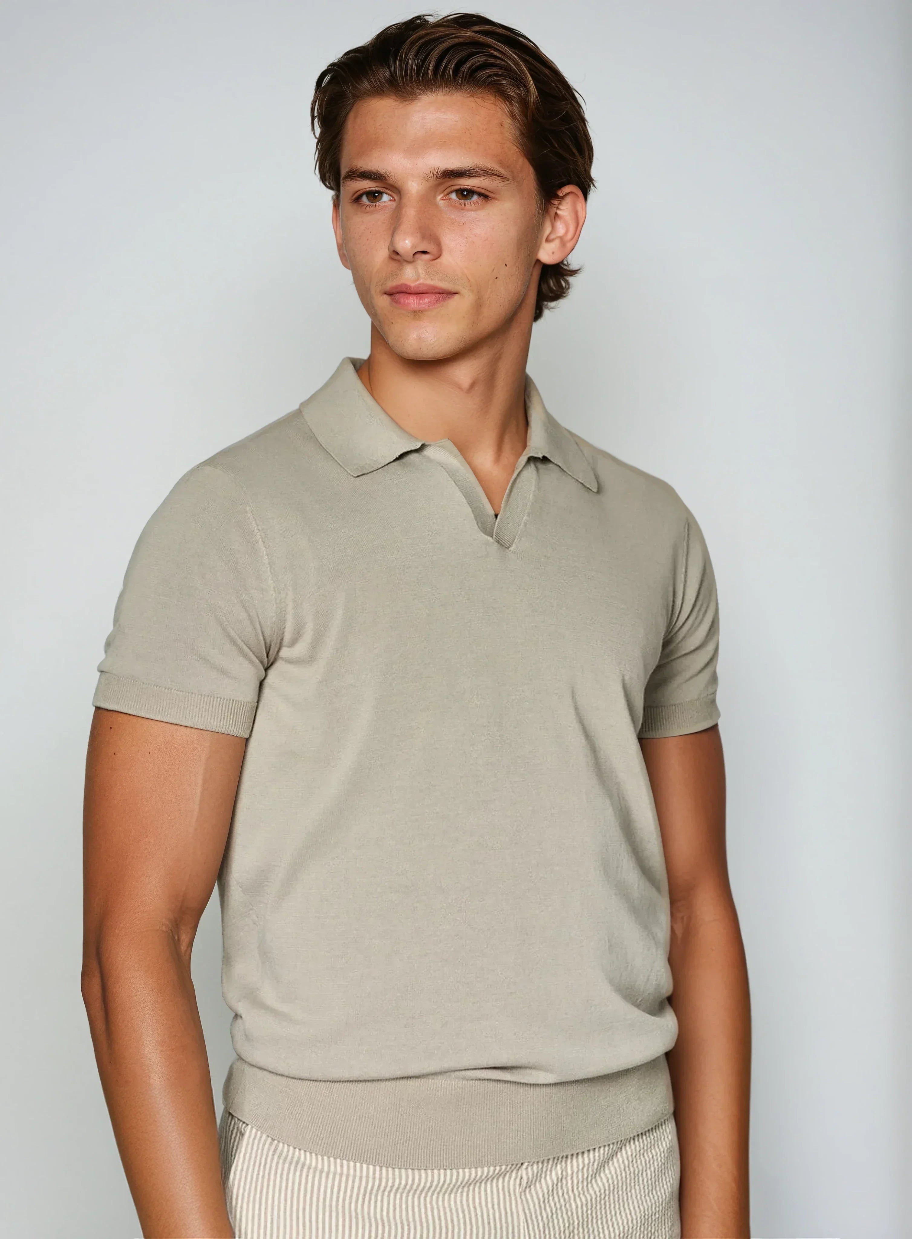 Polo Homme Élégant et Minimaliste