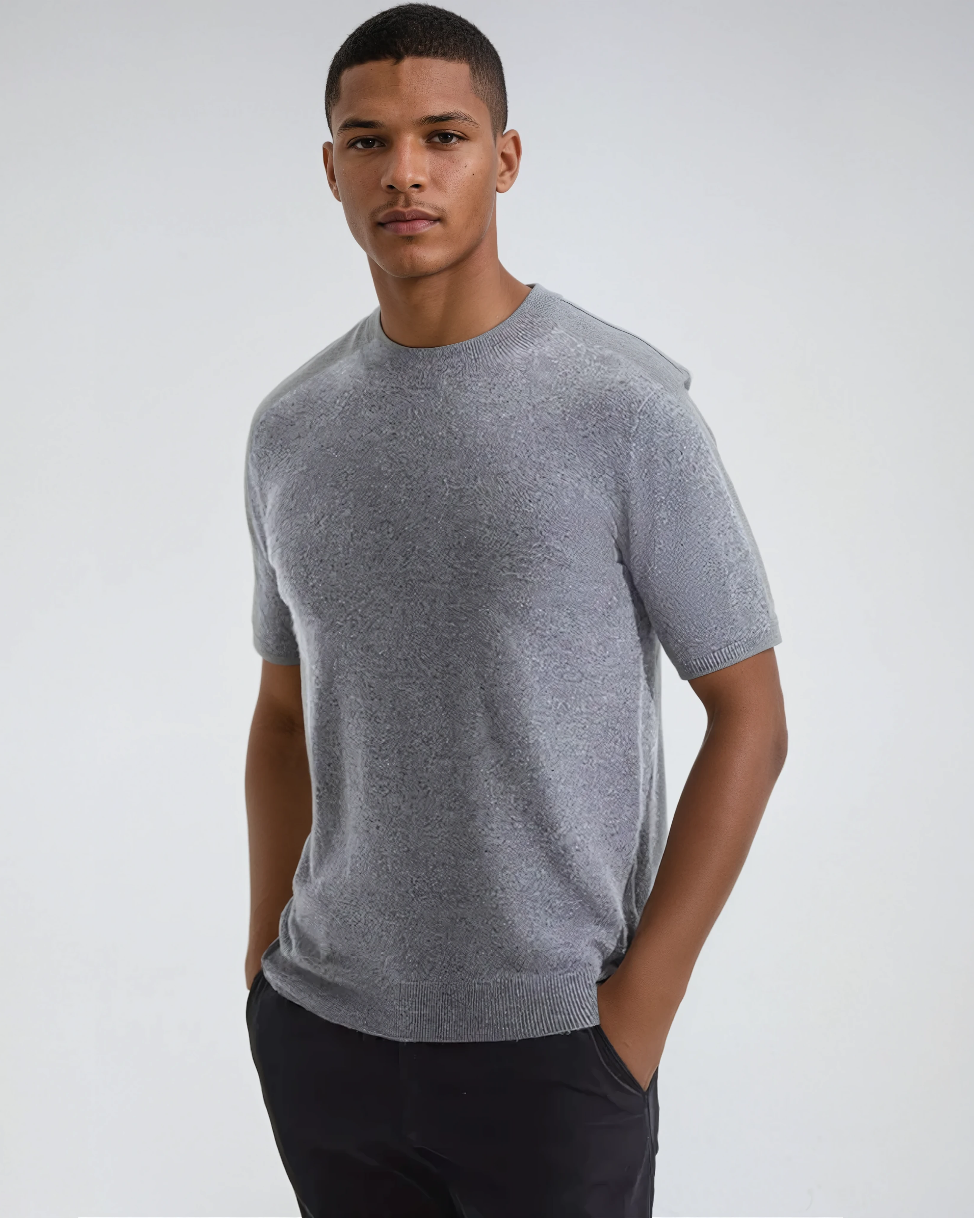 T-shirt Élégant en Laine Grise