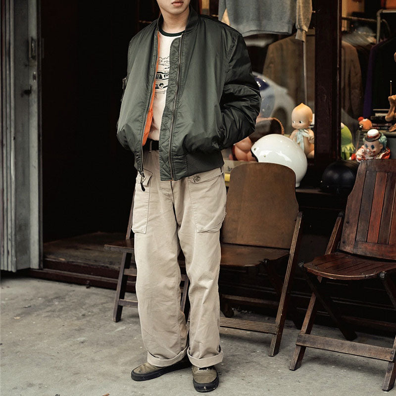 Blouson Bomber Essentiel pour un Style Décontracté et Audacieux
